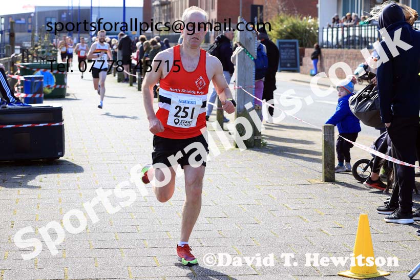 The 2024 Blyth 10k Road Race.  Photo: David T. Hewitson/Sports for All Pics